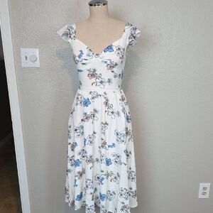 Zapaka Floral Print Sleeveless Dress